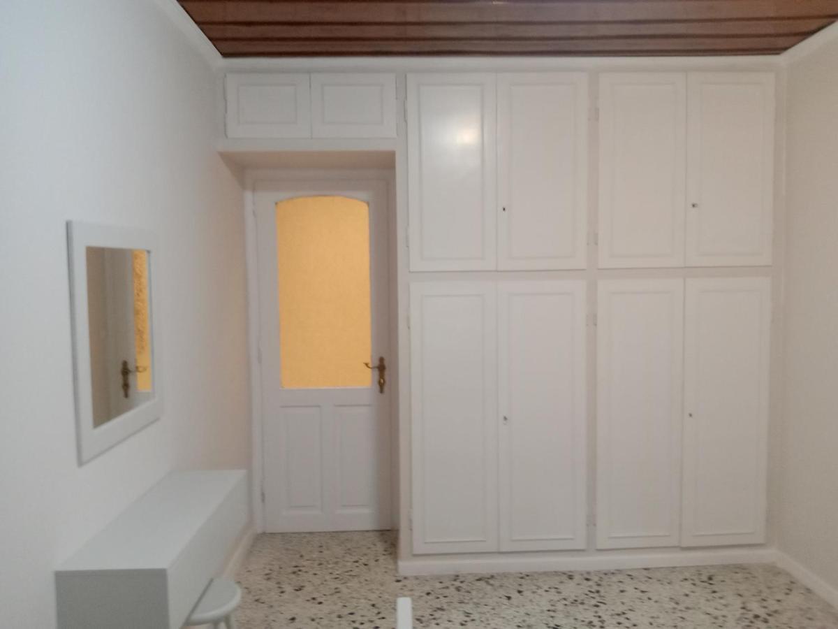 Menegis Apartment Zakynthos Exterior foto